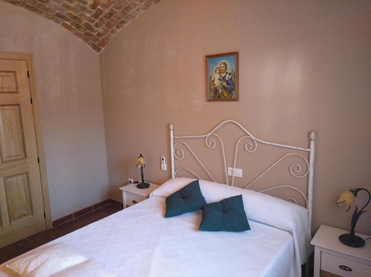 Casa Rural La Santiaga Arroyo de la Luz Екстер'єр фото